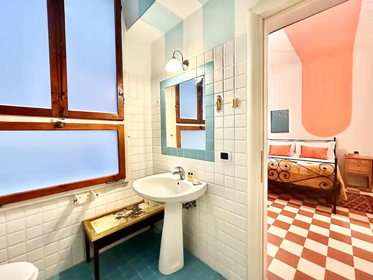 Raffaelli Rooms Travel Florence Close San Frediano 外观 照片